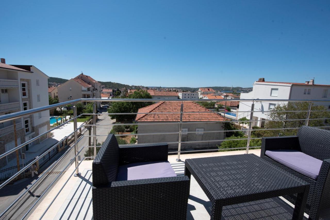Sunny Attic Apartment With Balcony & Modern City Apartment With Outdoor Area, No Balcony Trogir Ngoại thất bức ảnh